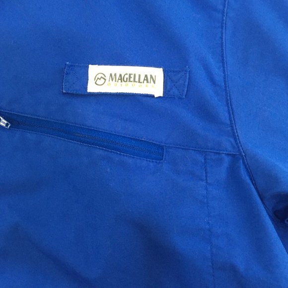Magellan Mens Blue Sportswear Vented Fishing Button Front shirt Moisture Wicking - Picture 3 of 9